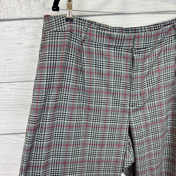 Ava & Viv Plus Size Gray Red Plaid Trouser Pants Size 22 - Picture 2 of 10